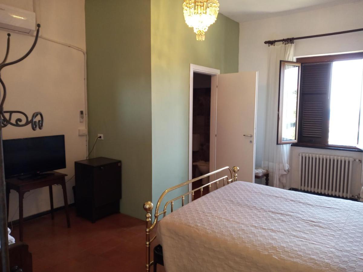 Il Capriolo Acomodação com café da manhã Celle Ligure Exterior foto